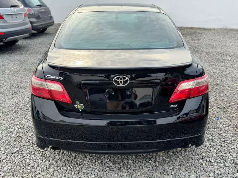 Toyota Camry   - 2007