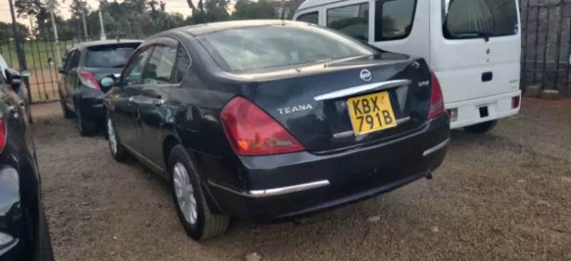 Nissan Teana   - 2006