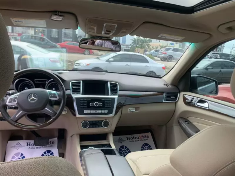 Mercedes-Benz ML 350   - 2015