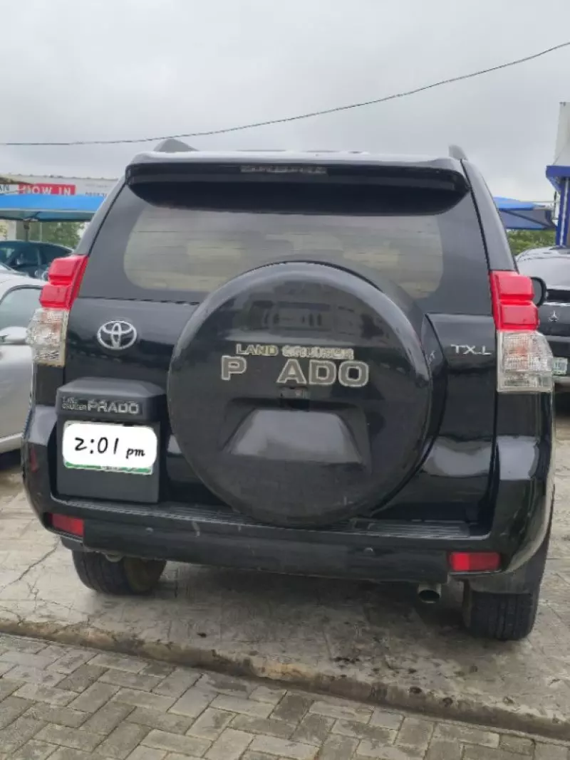 Toyota Prado   - 2010