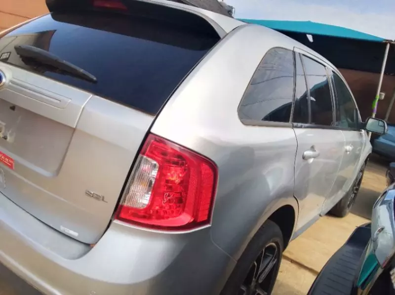 Ford Edge   - 2013