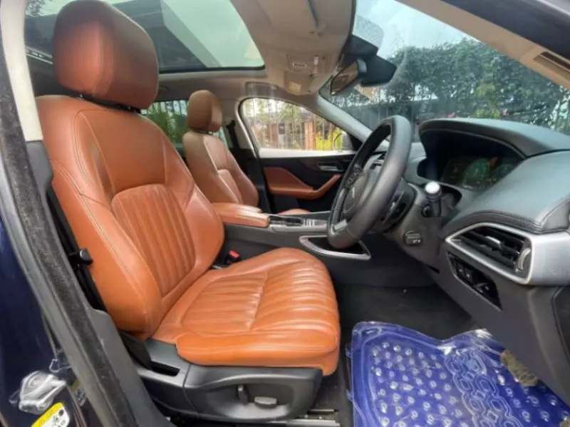 Jaguar F-Pace   - 2017