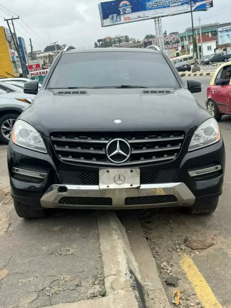 Mercedes-Benz 350   - 2017