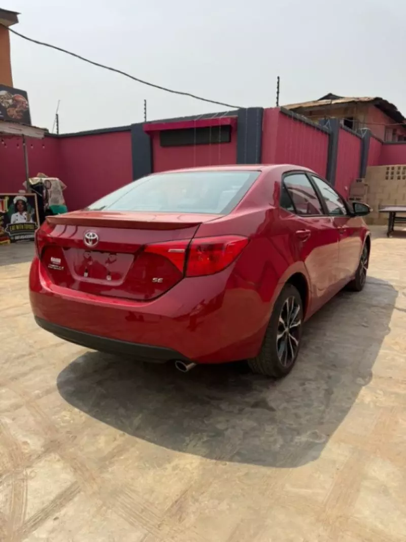 Toyota Corolla - 2018