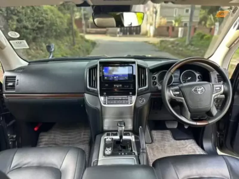 Toyota Landcruiser ZX   - 2018
