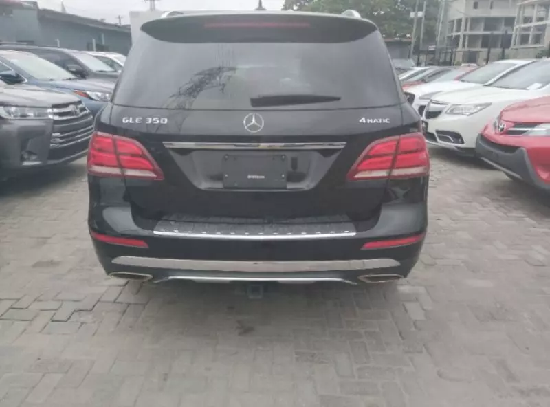 Mercedes-Benz GLE 350   - 2016