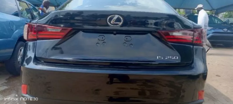 Lexus IS 250   - 2014