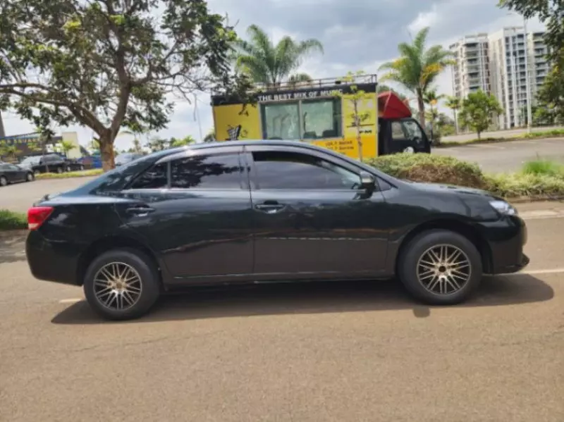 Toyota Allion    - 2013