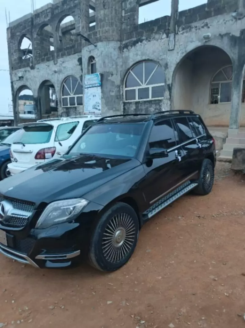 Mercedes-Benz GLK 350   - 2014