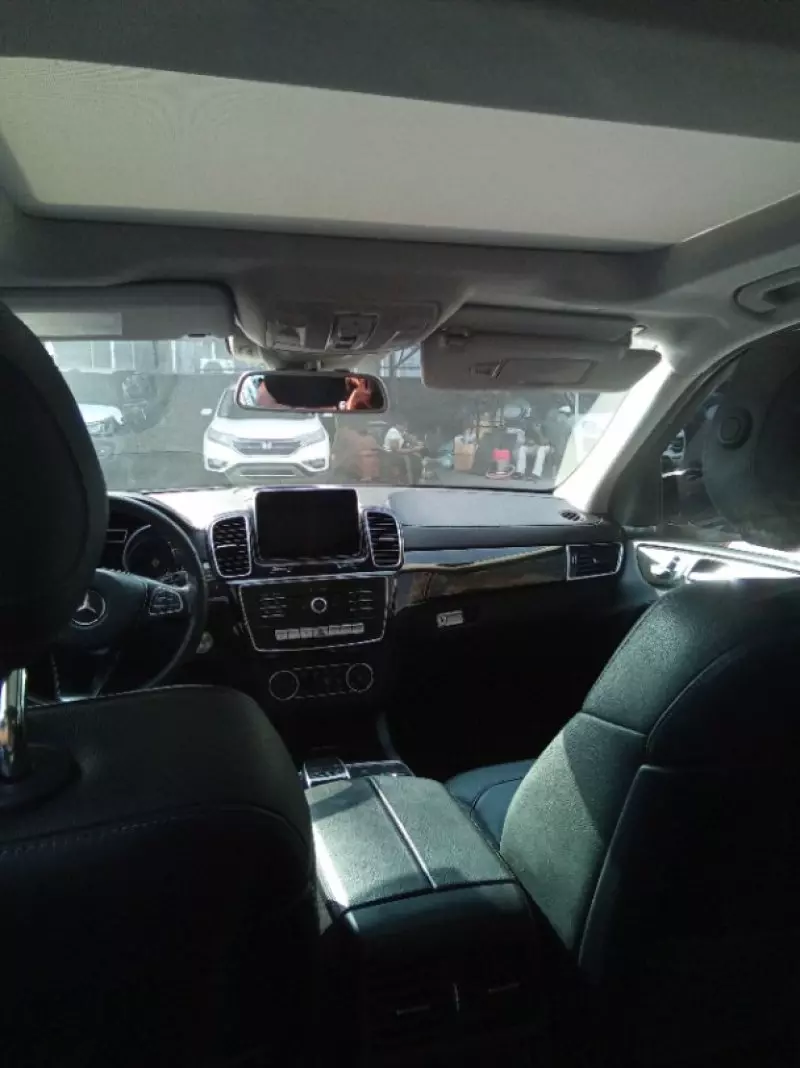 Mercedes-Benz GLE 400