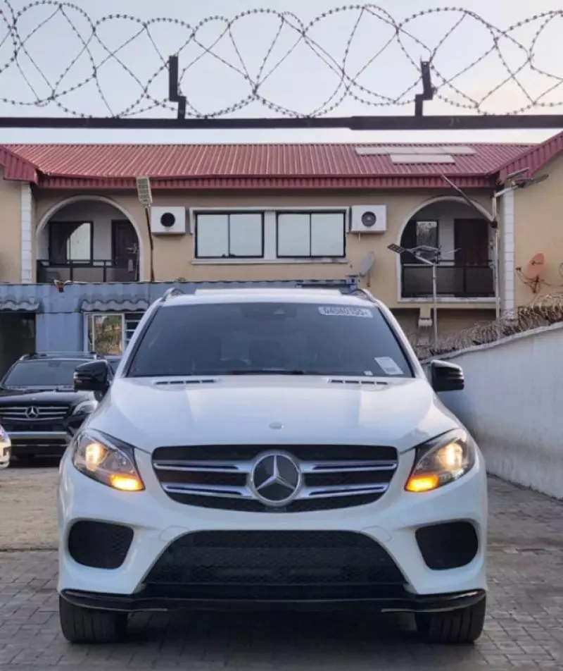 Mercedes-Benz GLE-Class - 2016