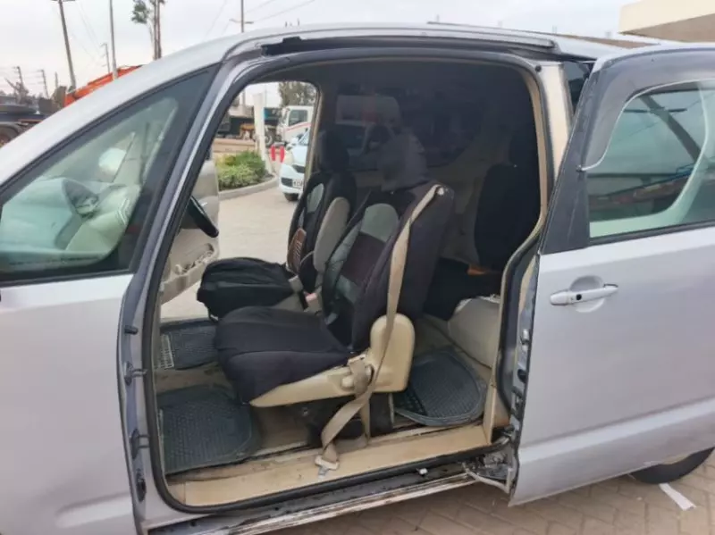 Toyota Porte   - 2012