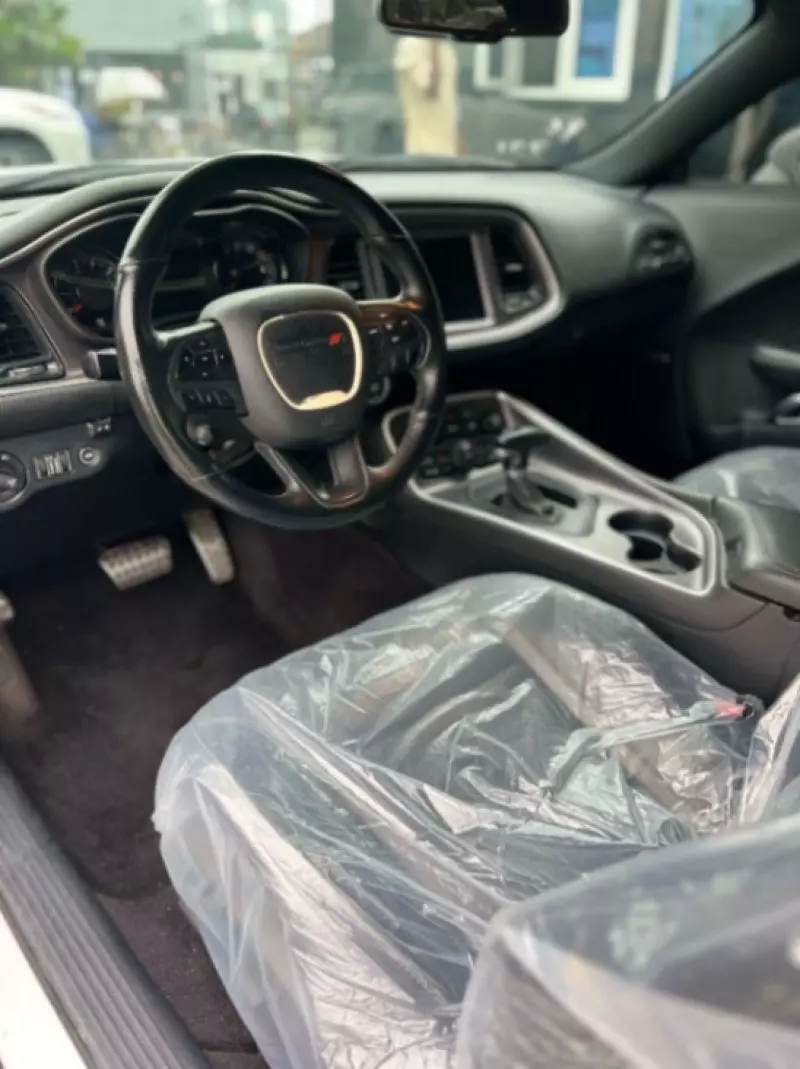 Dodge Challenger   - 2018