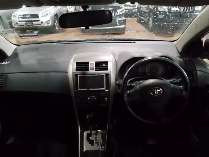 Toyota Fielder    - 2010