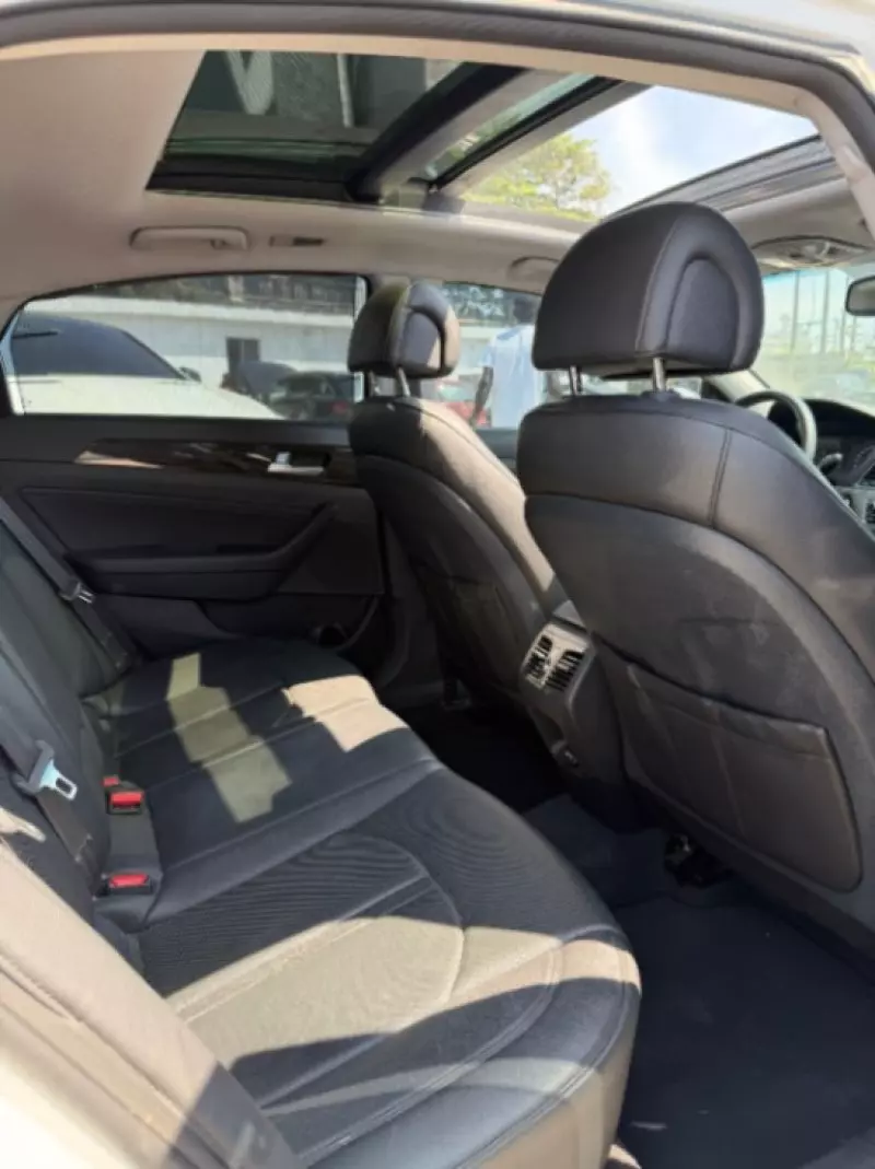 Hyundai Sonata   - 2015
