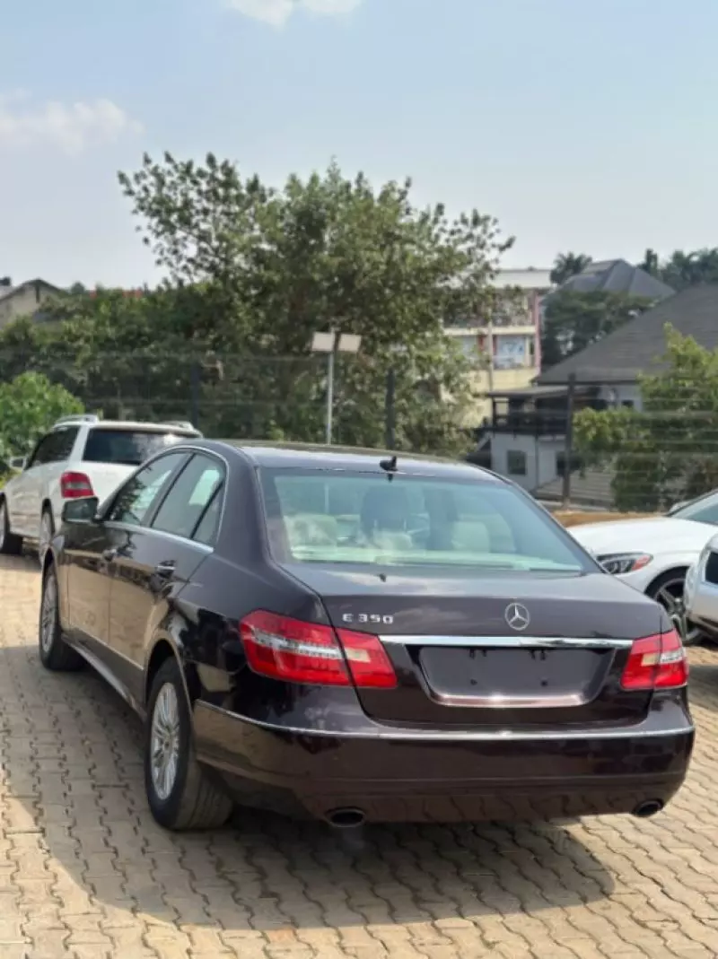 Mercedes-Benz E350