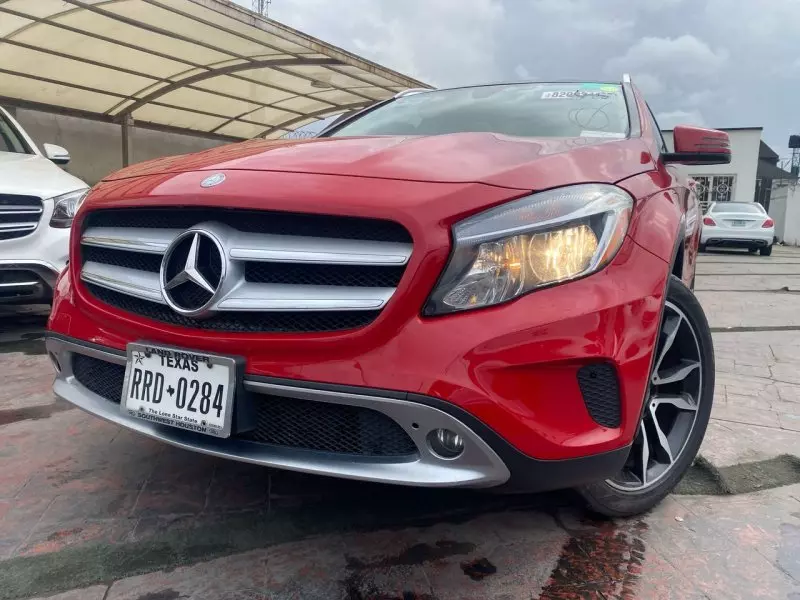 Mercedes-Benz GLA 250   - 2016
