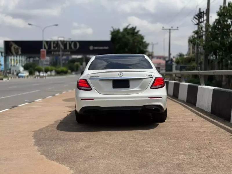 Mercedes-Benz E 43 AMG   - 2018