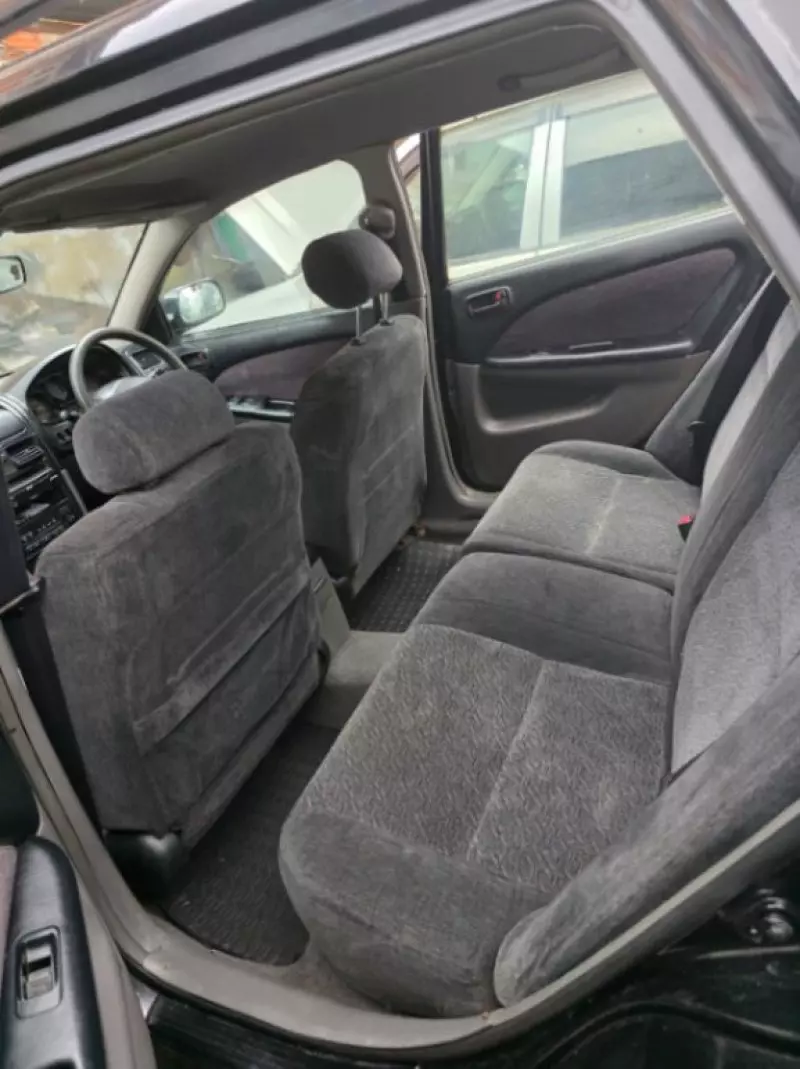 Toyota Caldina   - 2000