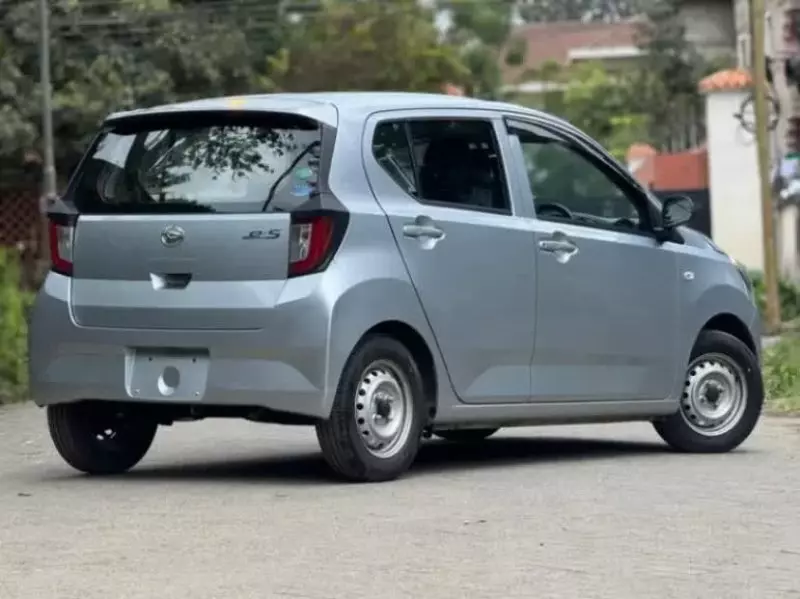 Daihatsu Mira    - 2018