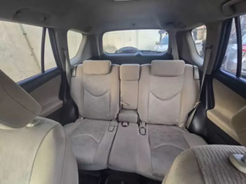 Toyota RAV4   - 2009