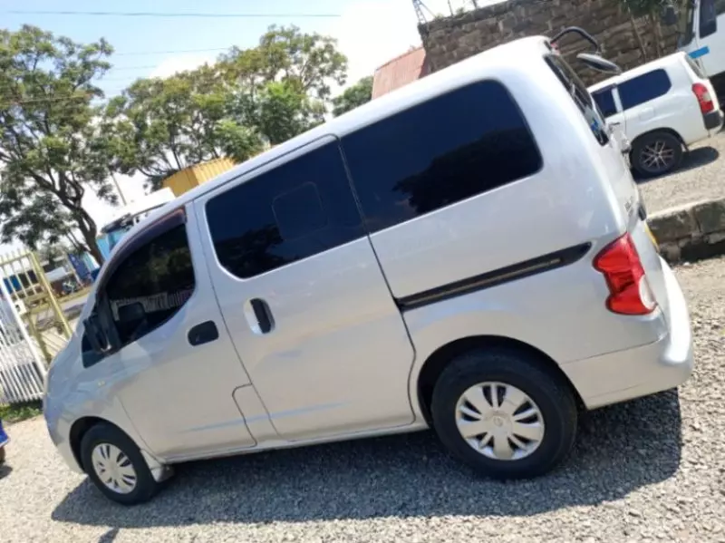 Nissan NV200   - 2015