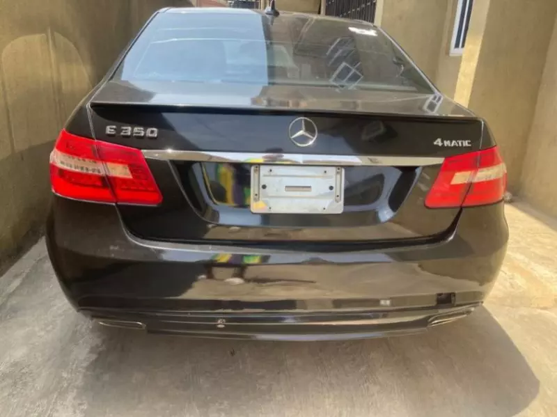Mercedes-Benz E350