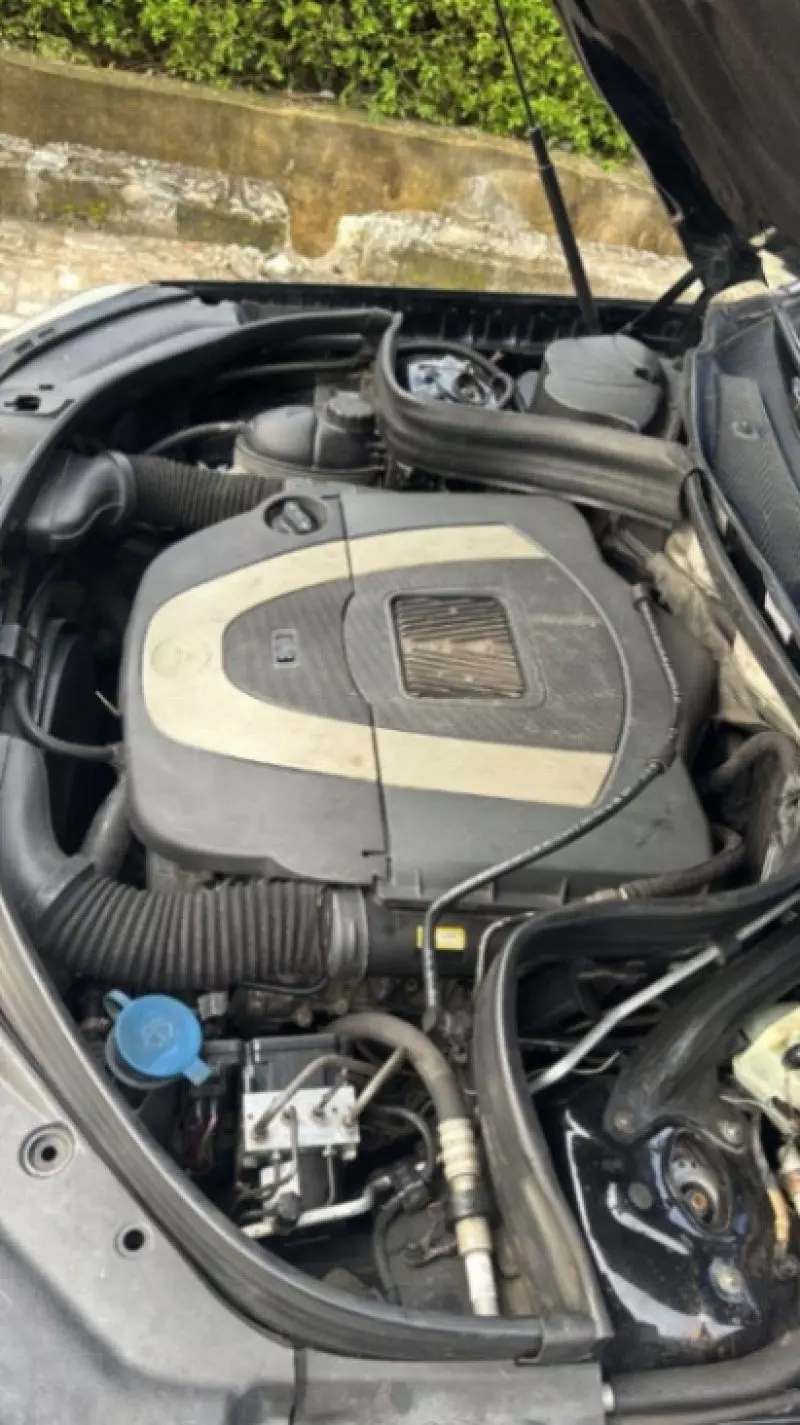 Mercedes-Benz GLK 350   - 2010