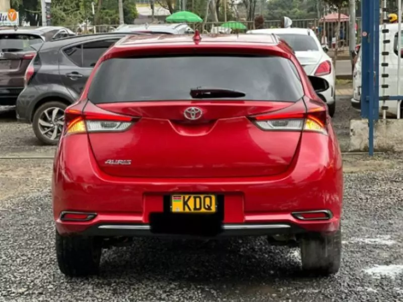 Toyota Auris   - 2017