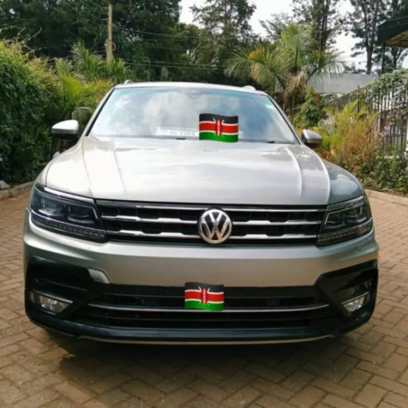 Volkswagen Tiguan   - 2017