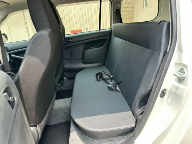 Toyota Probox    -