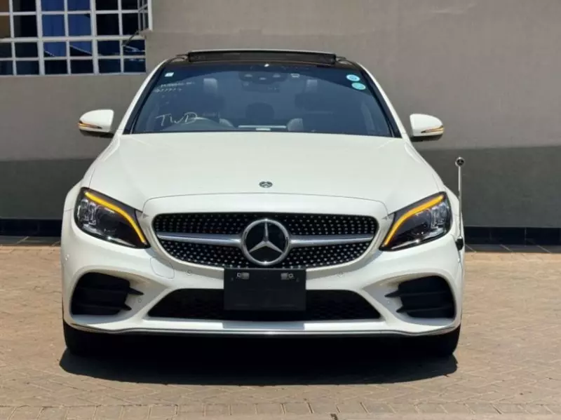 Mercedes-Benz C 200   - 2019