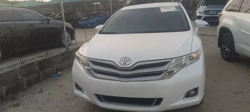 Toyota Venza   - 2011