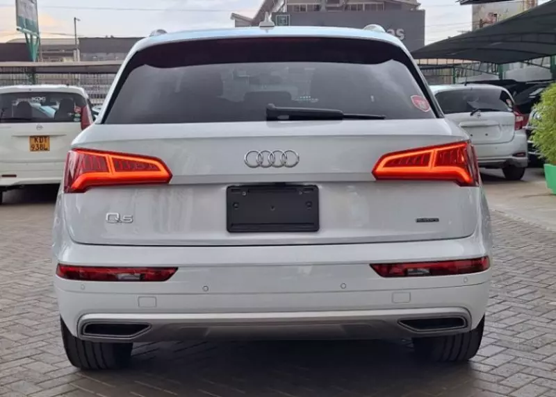 Audi Q5   - 2019
