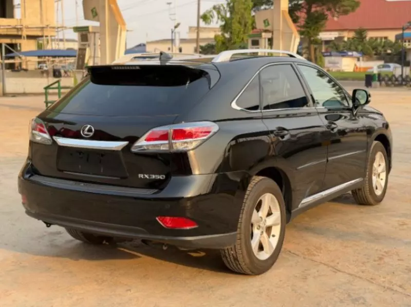 Lexus RX   - 2009