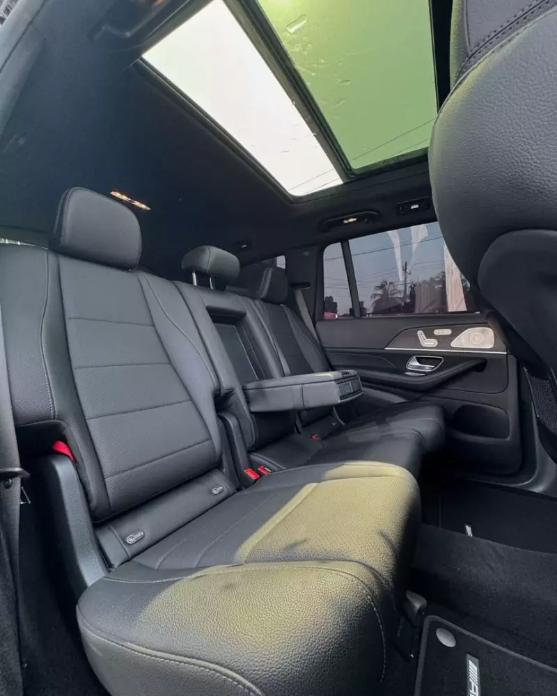 Mercedes-Benz GLS 450   - 2023