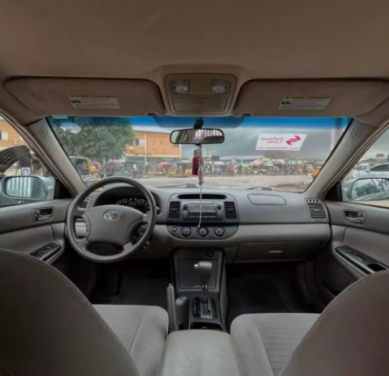 Toyota camry   - 2006