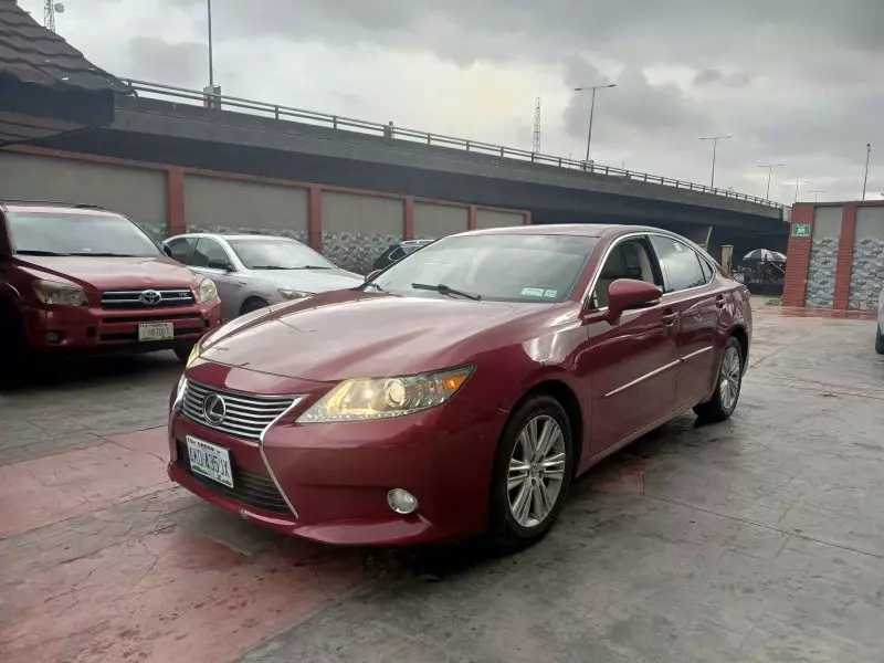 Lexus ES 350   - 2014