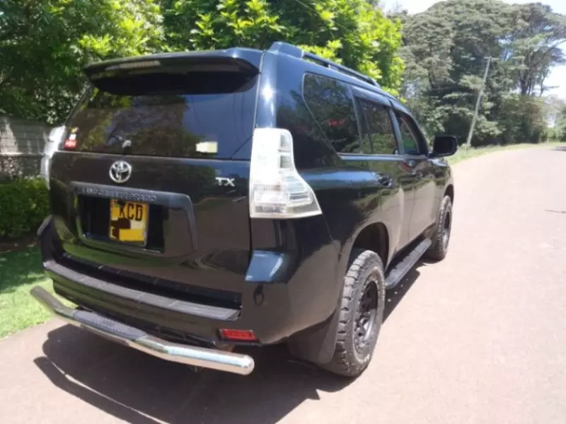Toyota Land Cruiser Prado   - 2013