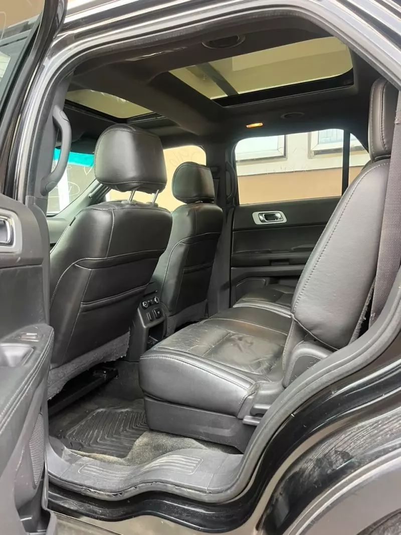 Ford Explorer   - 2014