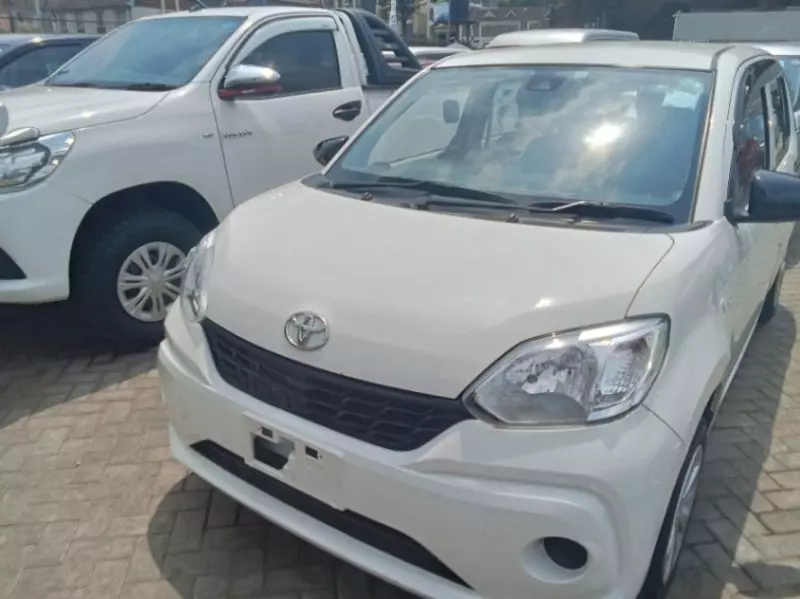Toyota Passo   - 2018