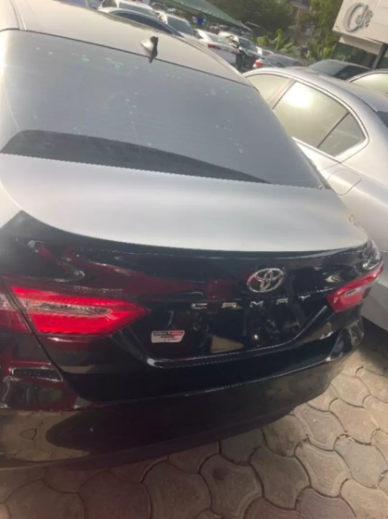 Toyota Camry   - 2020