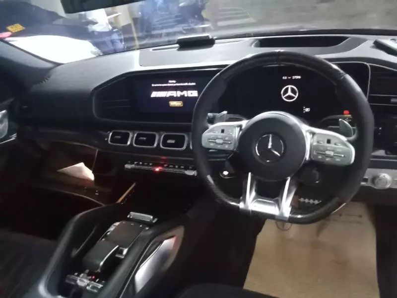 Mercedes-Benz GLE 63 AMG - 2021