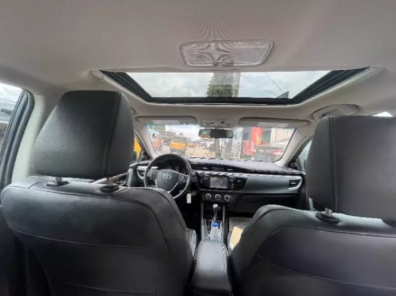 Toyota corolla   - 2014