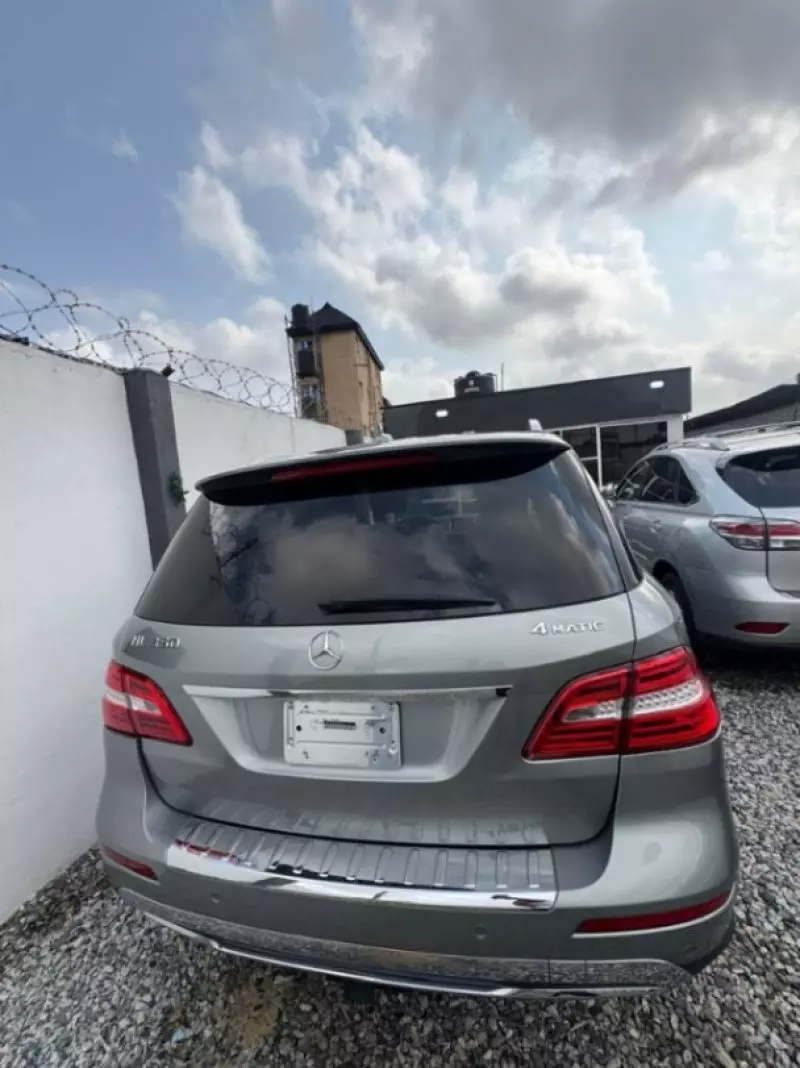 Mercedes-Benz ML 350   - 2013