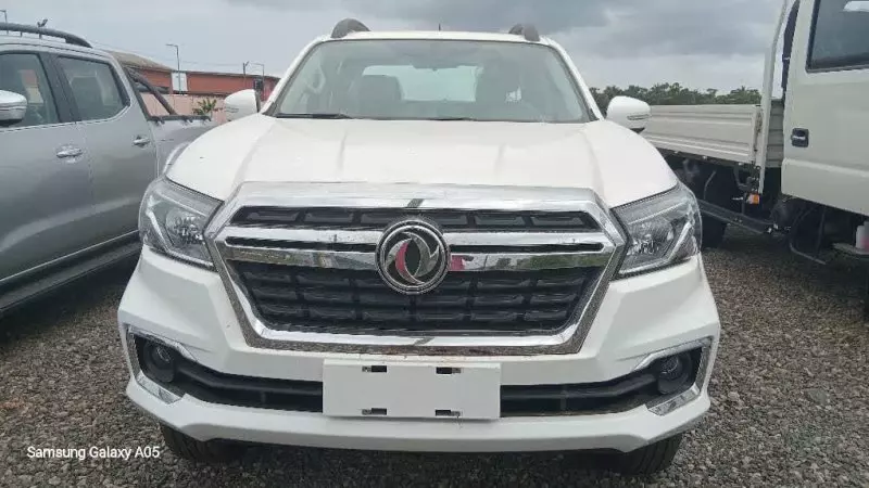 DONGFENG Nissan 4X4   - 2025