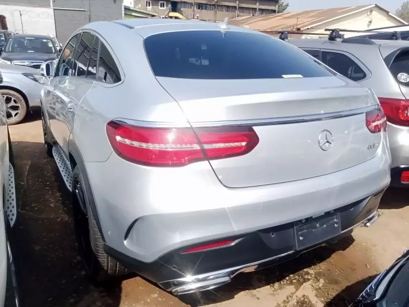 Mercedes-Benz GLE 300