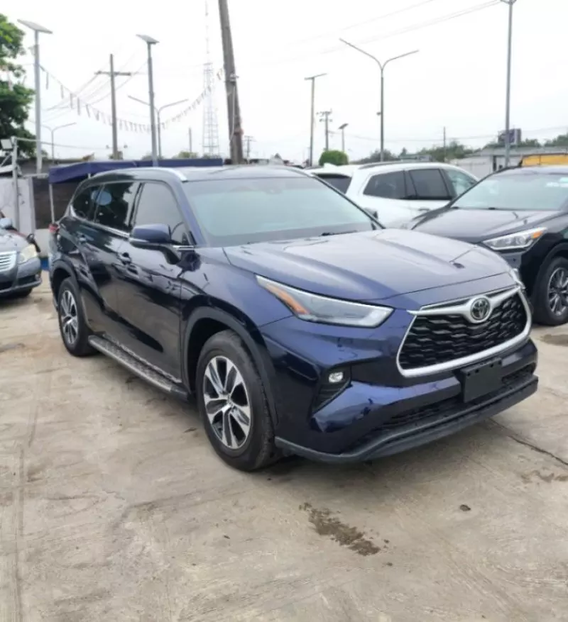 Toyota Highlander - 2022