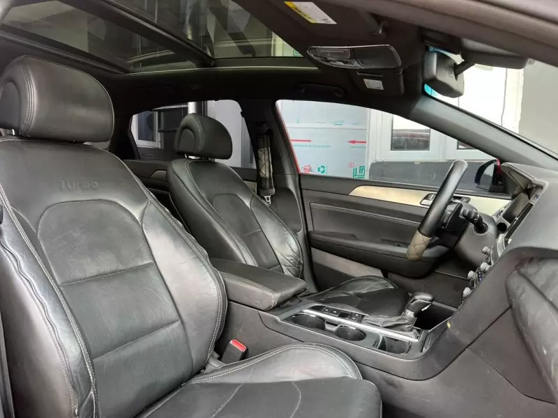 Hyundai Sonata   - 2015