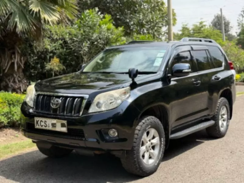 Toyota Land Cruiser Prado   - 2011